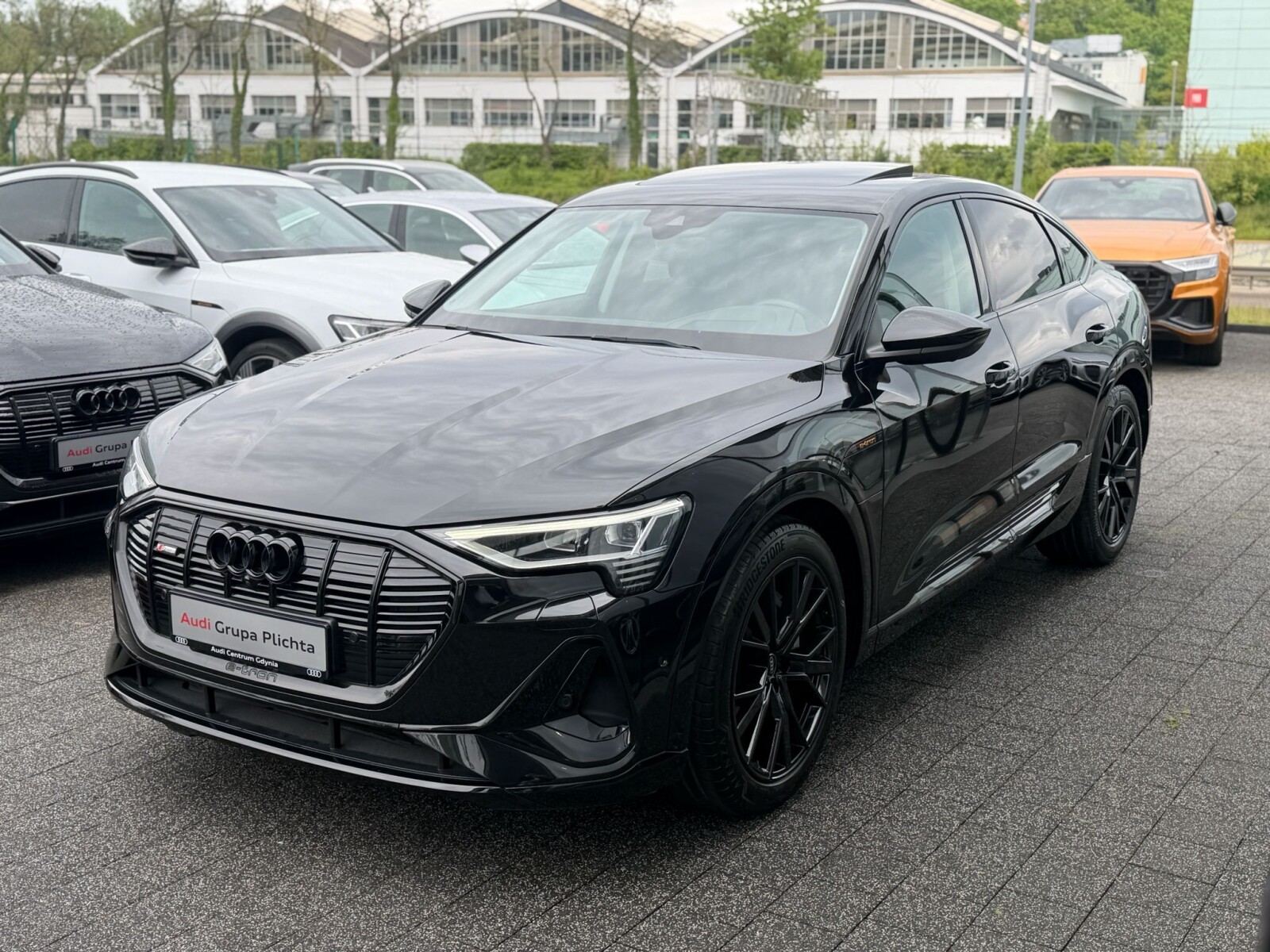 Audi e-tron Sportback - zdjęcie 9