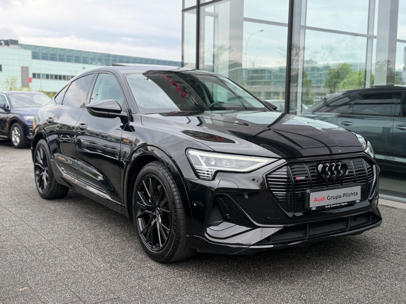 Audi e-tron Sportback - zdjęcie 12