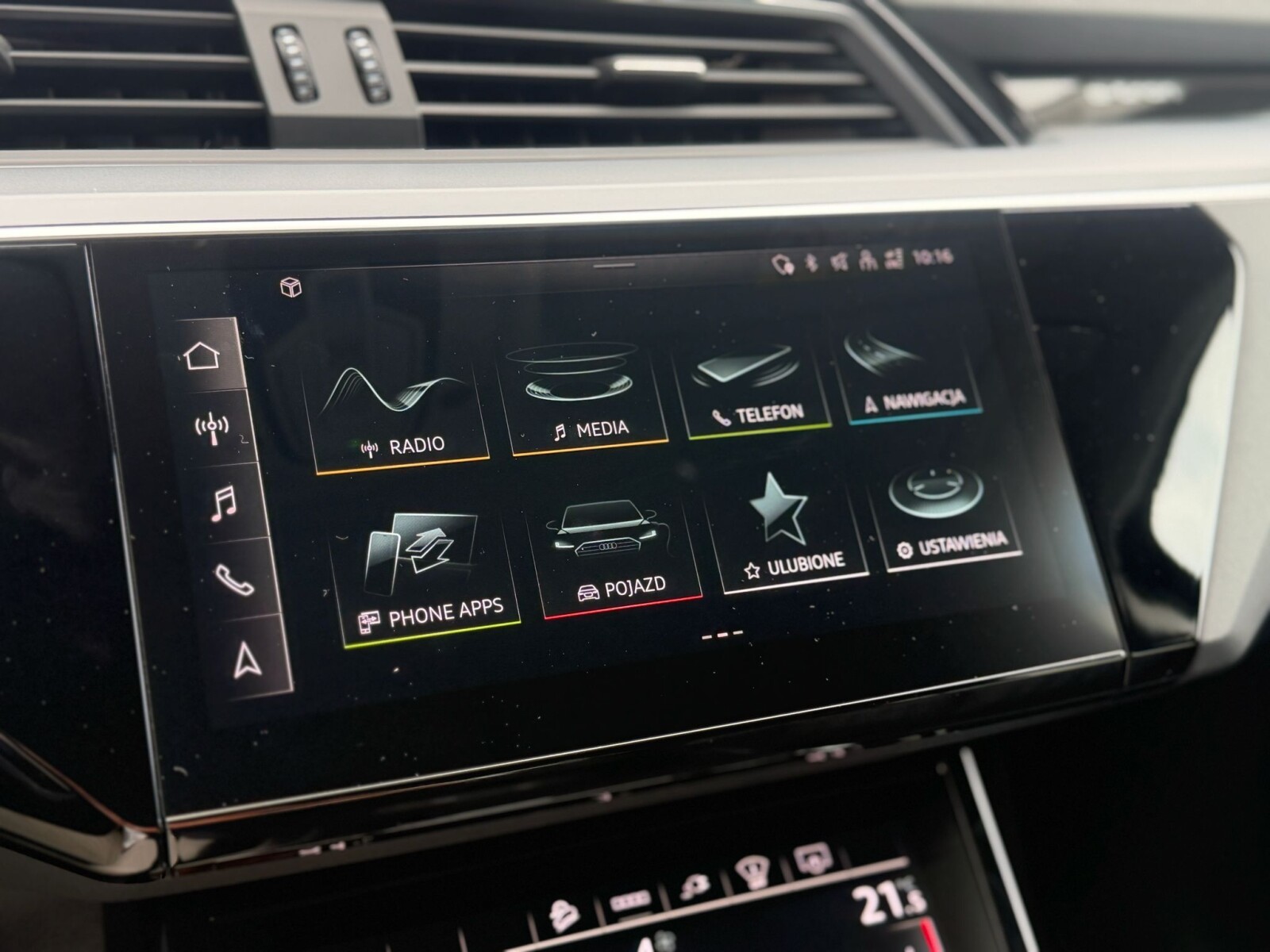 Audi e-tron Sportback - zdjęcie 30