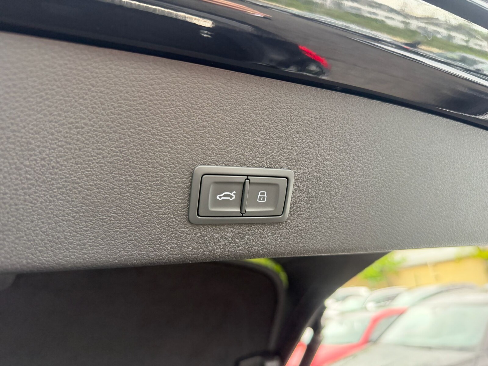Audi e-tron Sportback - zdjęcie 24