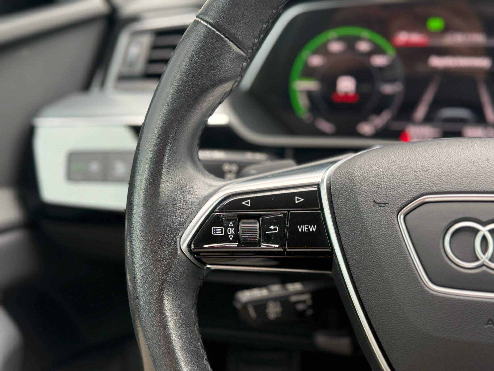 Audi e-tron Sportback - zdjęcie 40