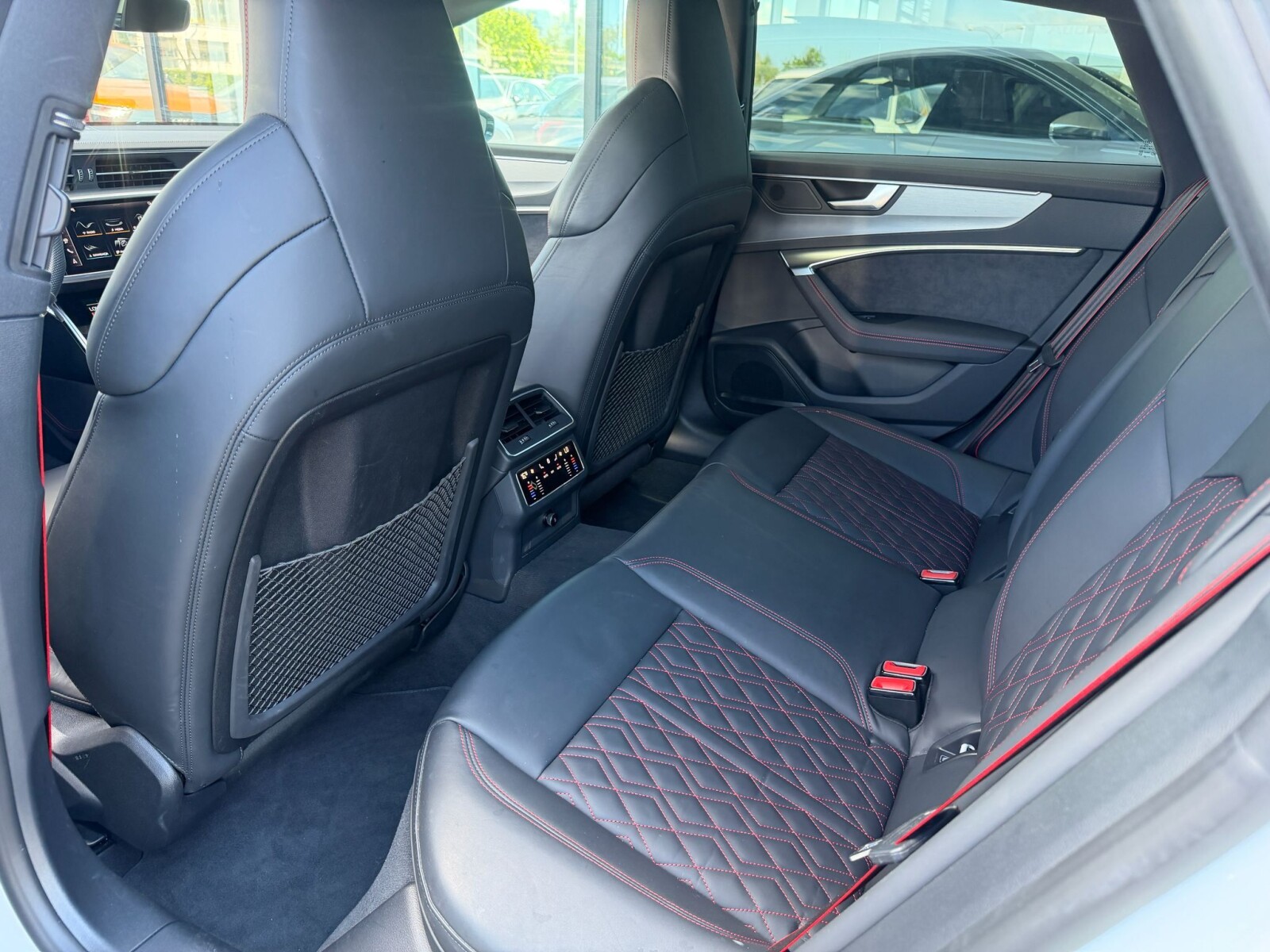Audi A7 Sportback - zdjęcie 16