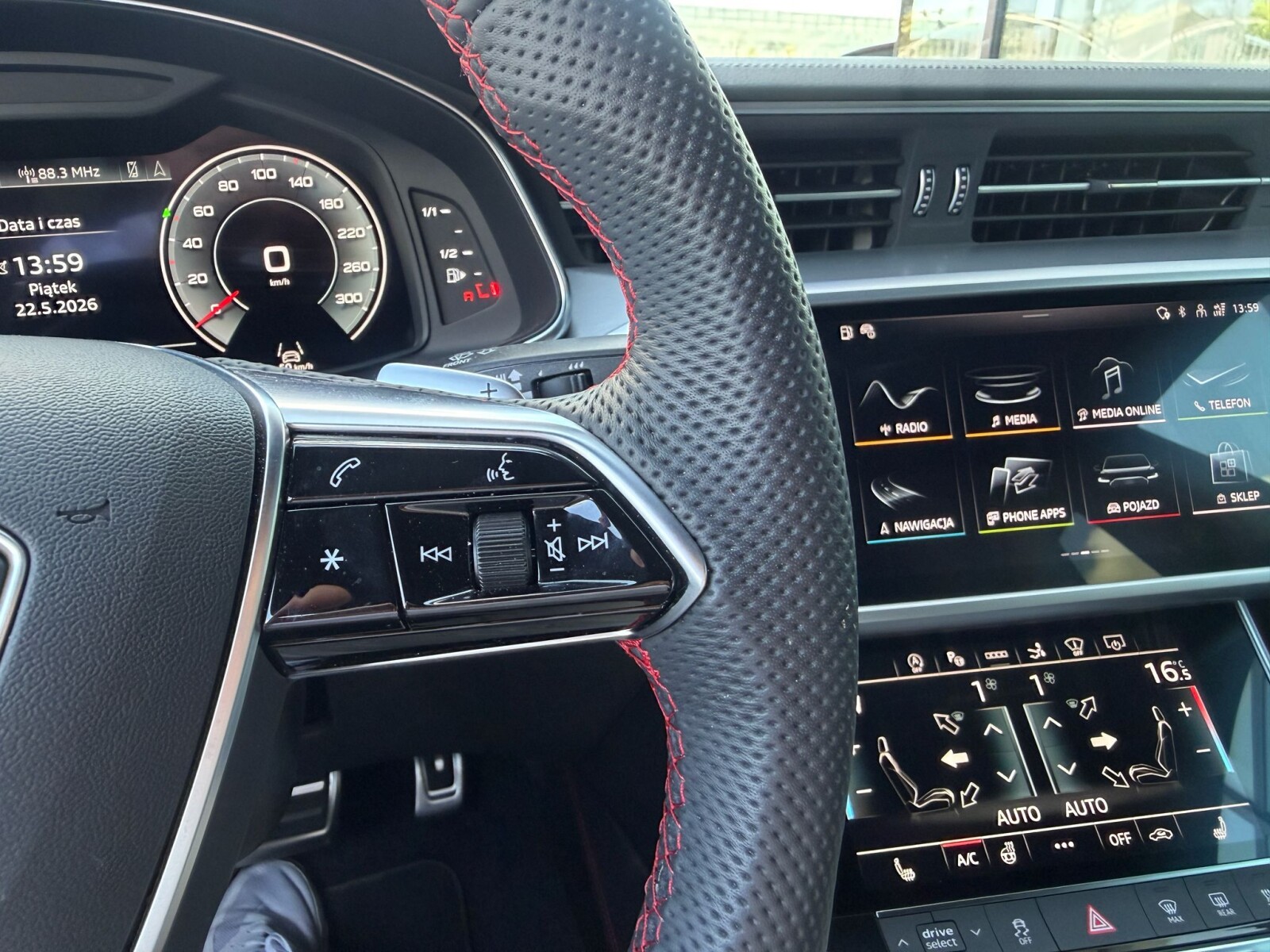 Audi A7 Sportback - zdjęcie 33