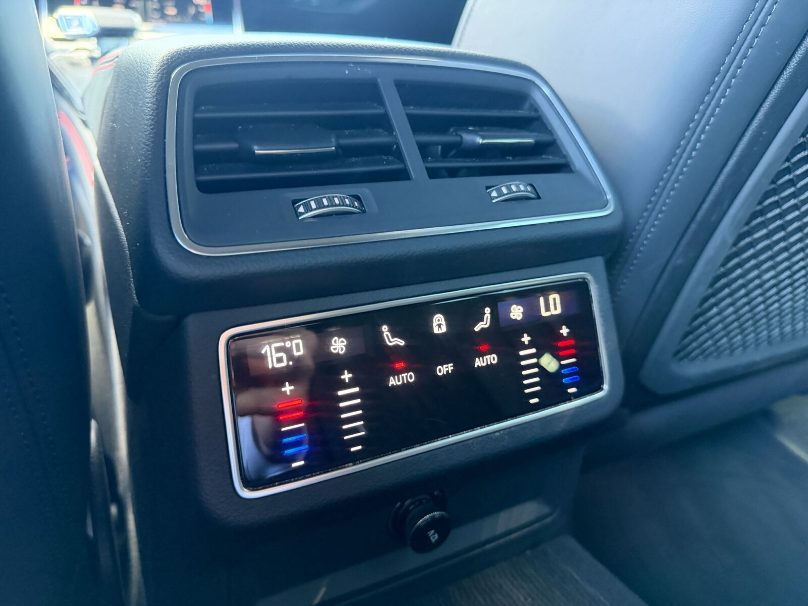 Audi A7 Sportback - zdjęcie 25