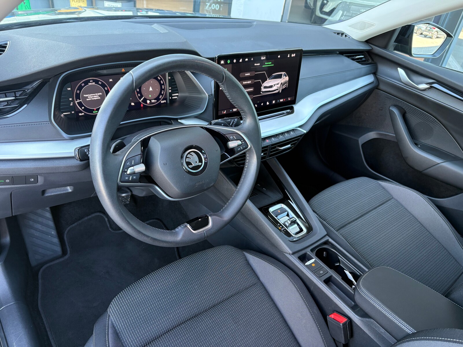 Škoda Octavia - zdjęcie 11