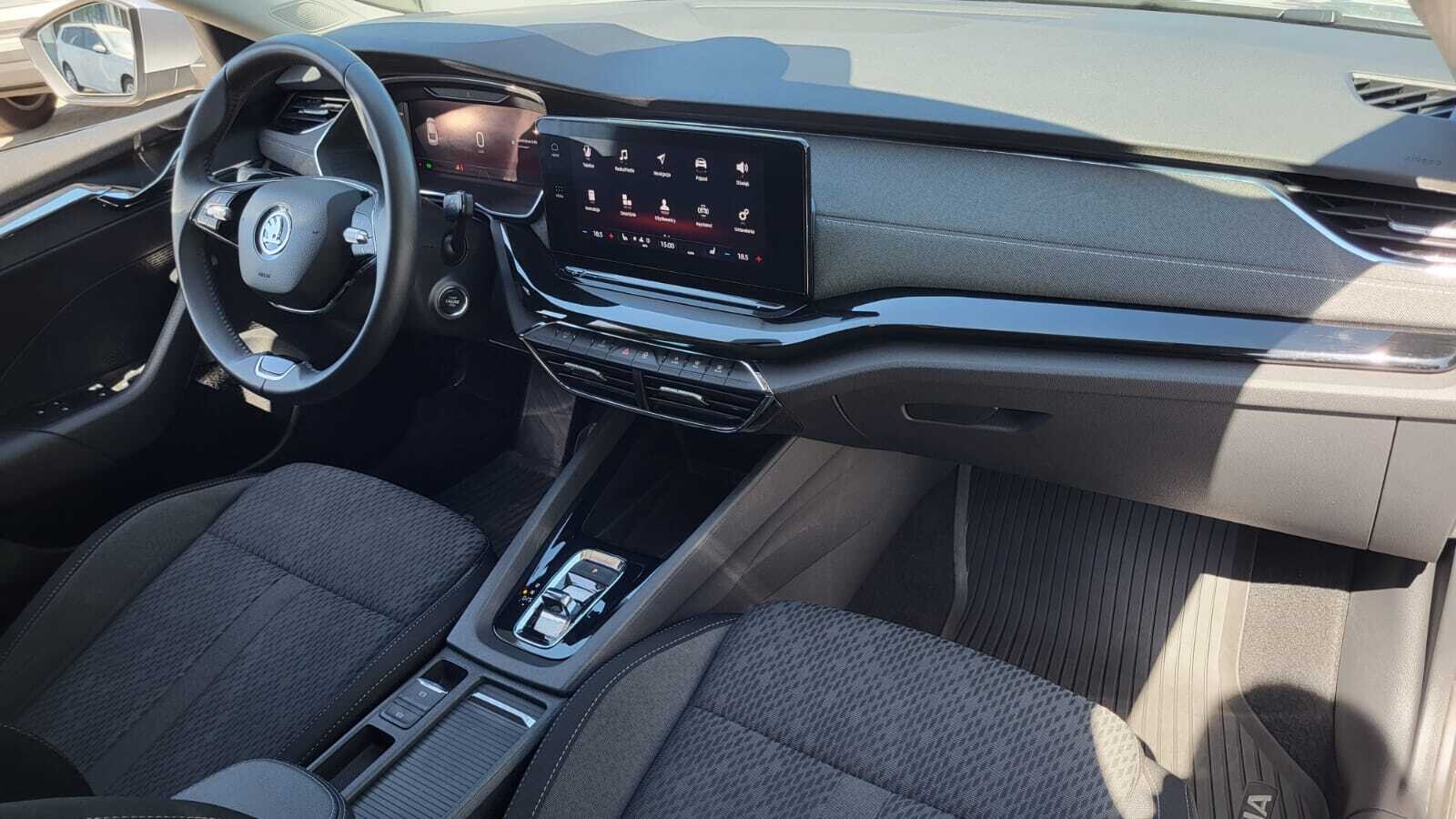 Škoda Octavia - zdjęcie 15