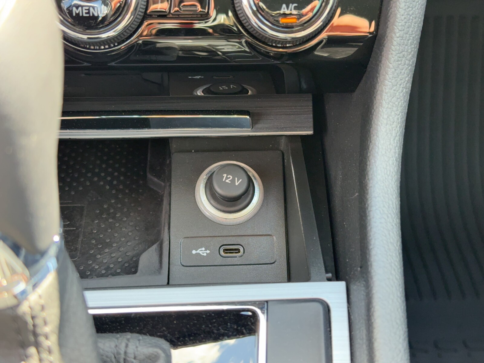 Škoda Superb - zdjęcie 18