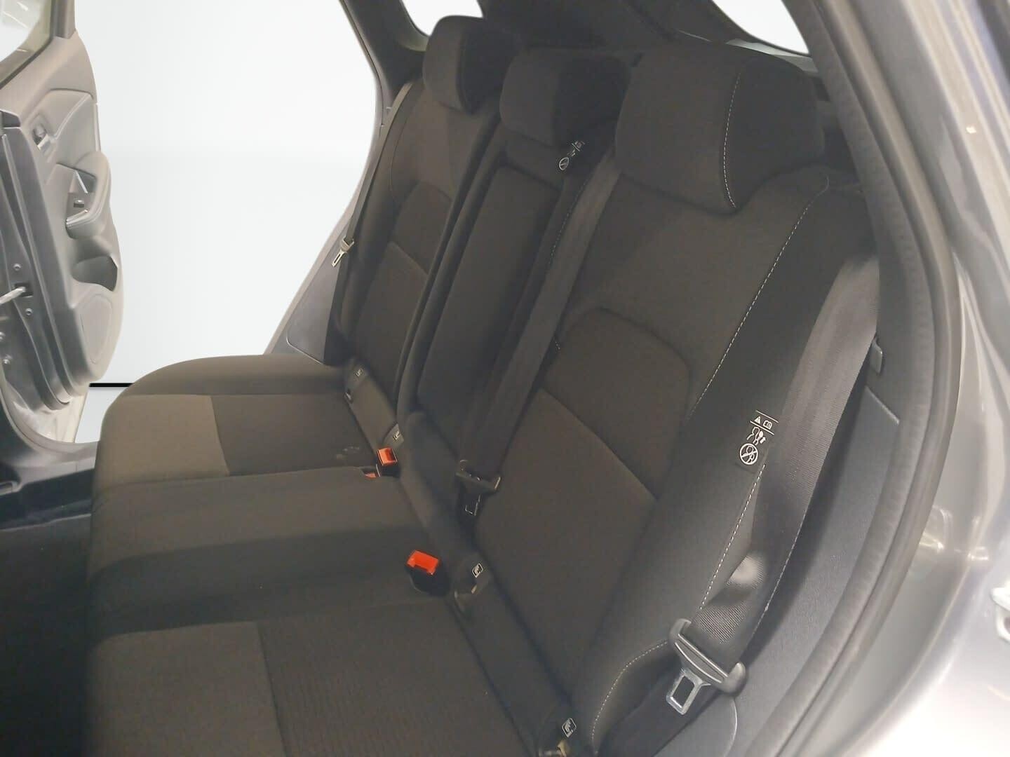 Nissan Qashqai - zdjęcie 25