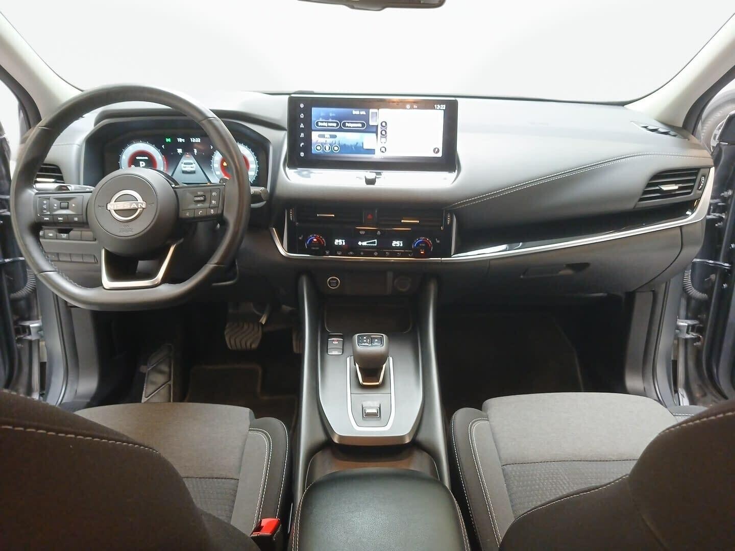 Nissan Qashqai - zdjęcie 11