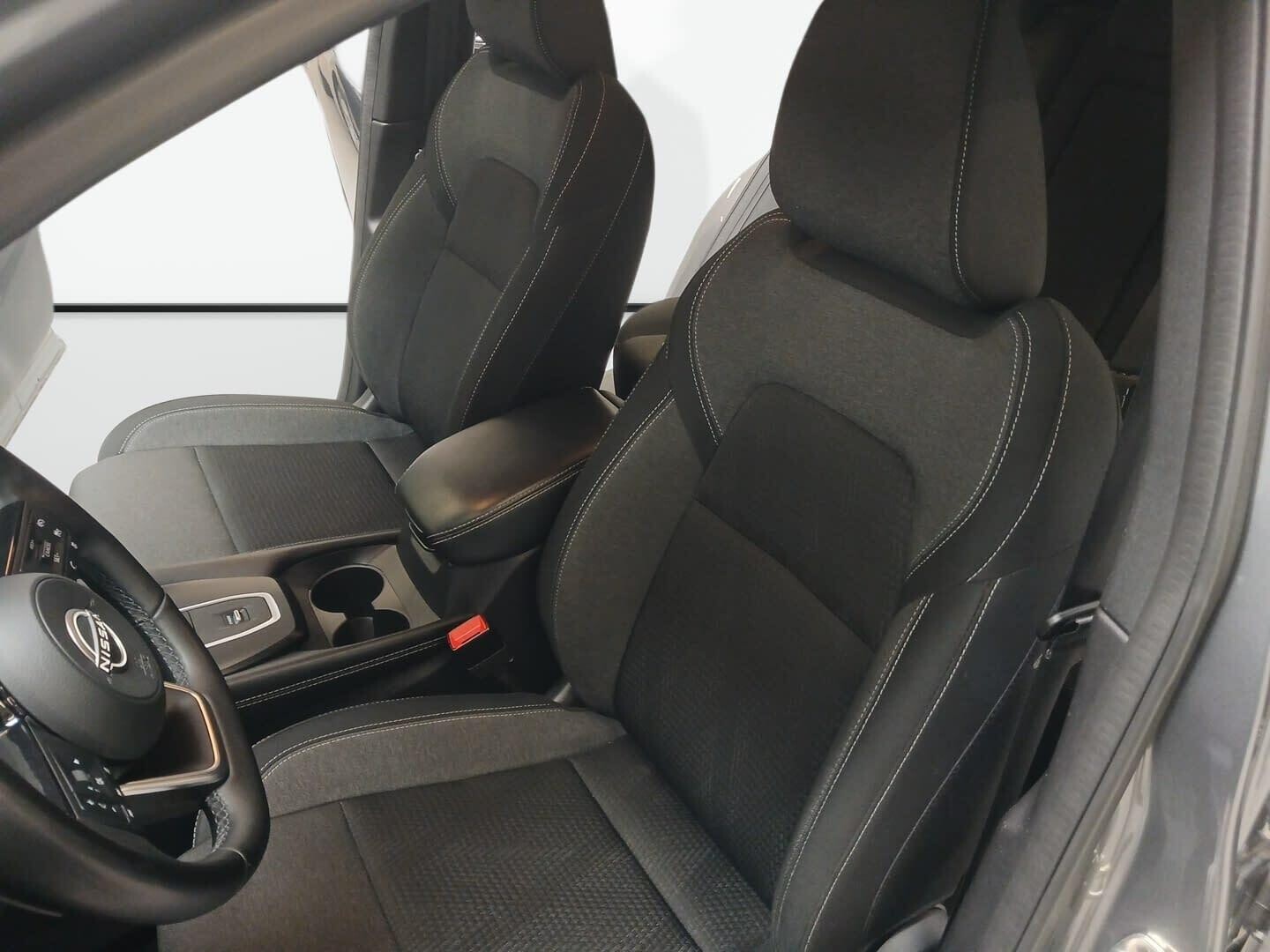 Nissan Qashqai - zdjęcie 12
