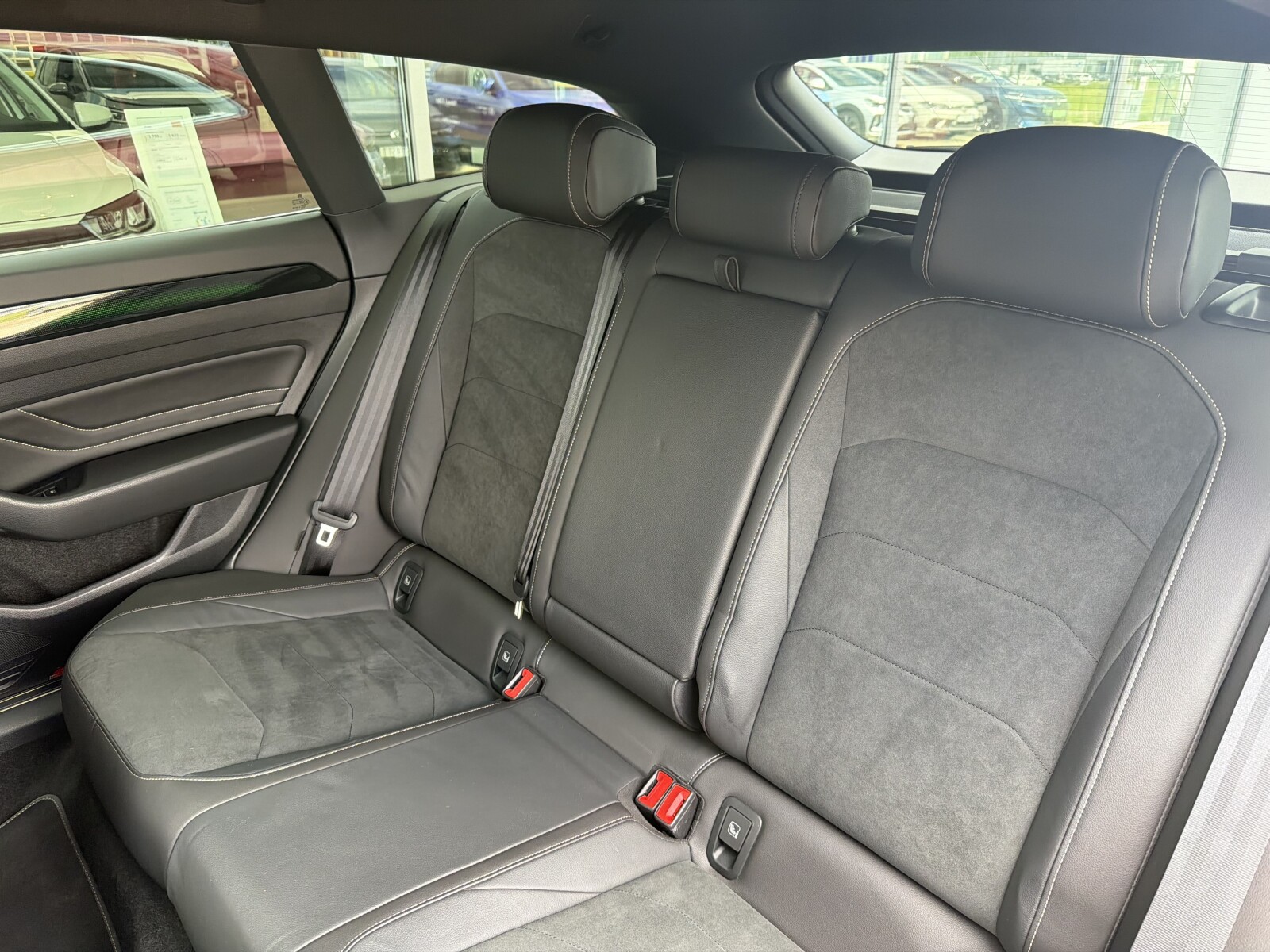 Volkswagen Arteon Shooting Brake - zdjęcie 16