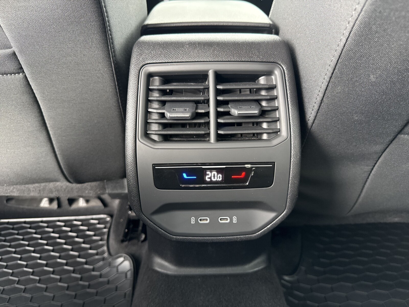Seat Leon - zdjęcie 23