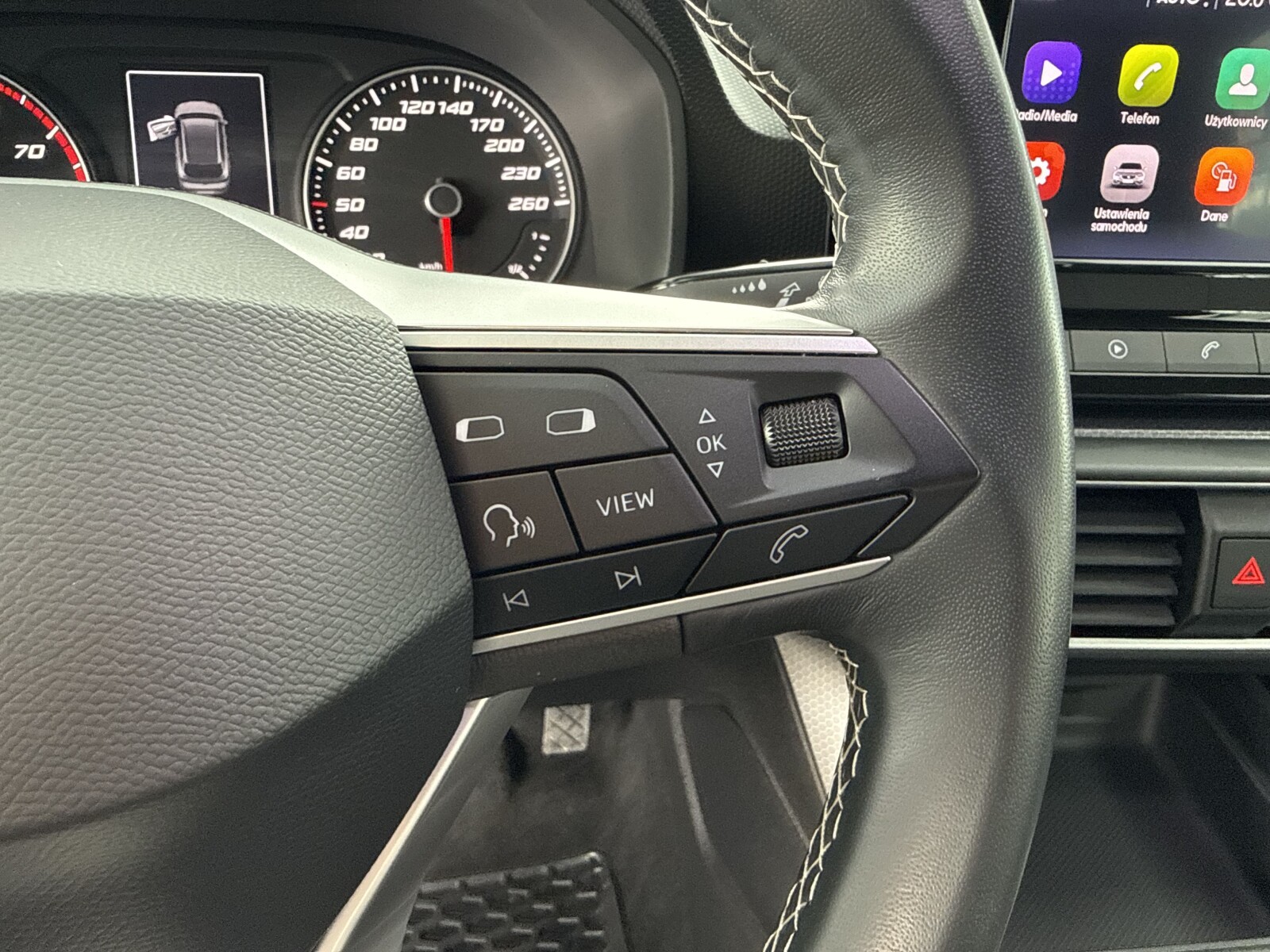 Seat Leon - zdjęcie 22