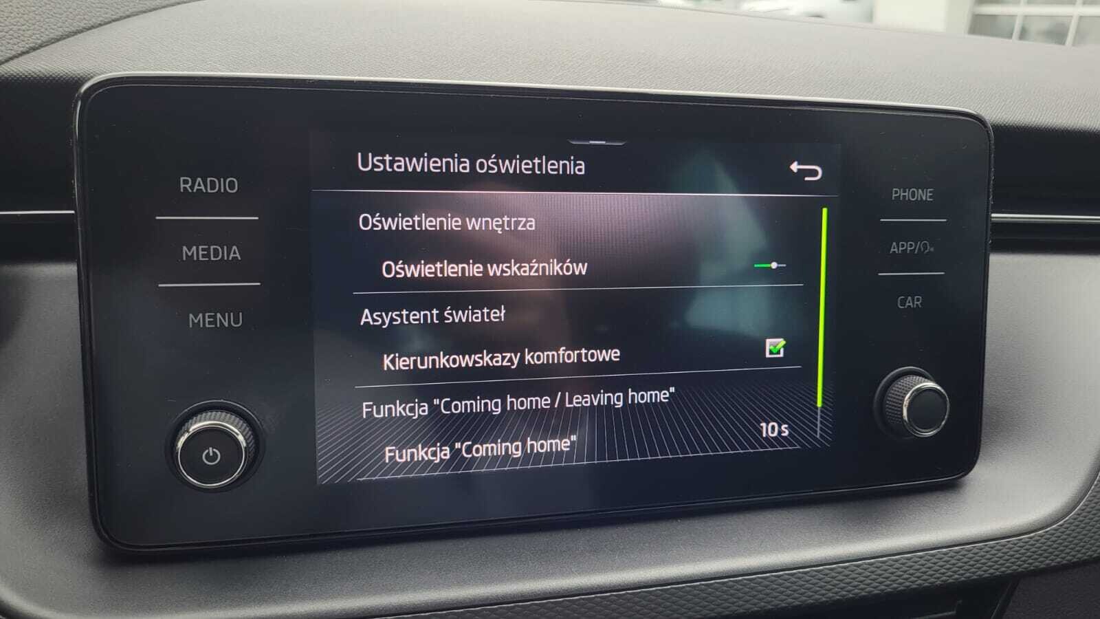 Škoda Kamiq - zdjęcie 28