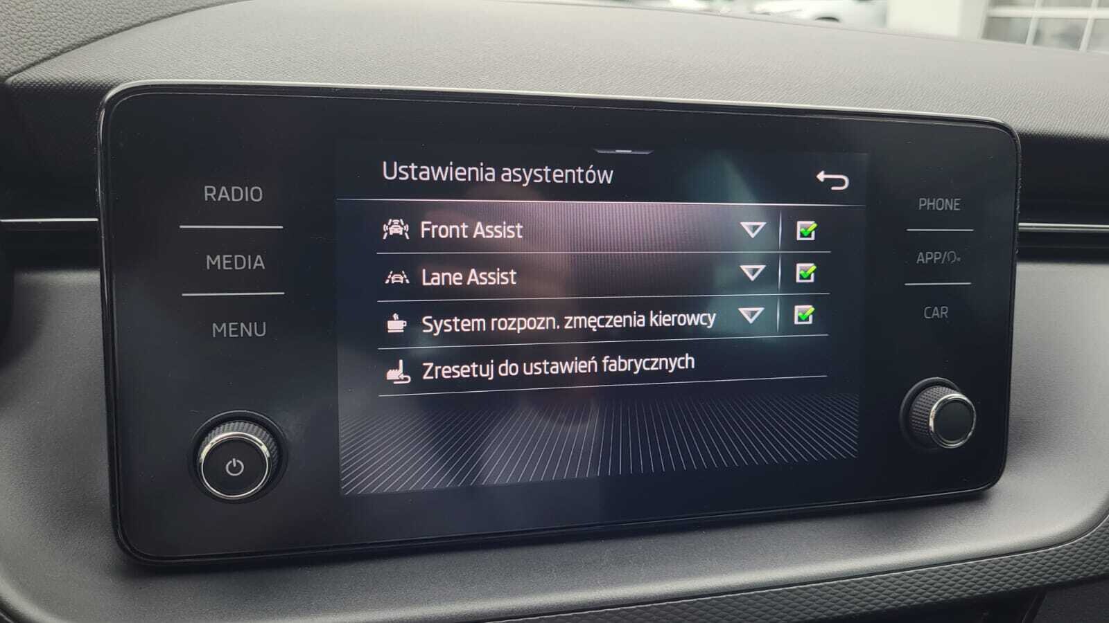 Škoda Kamiq - zdjęcie 27