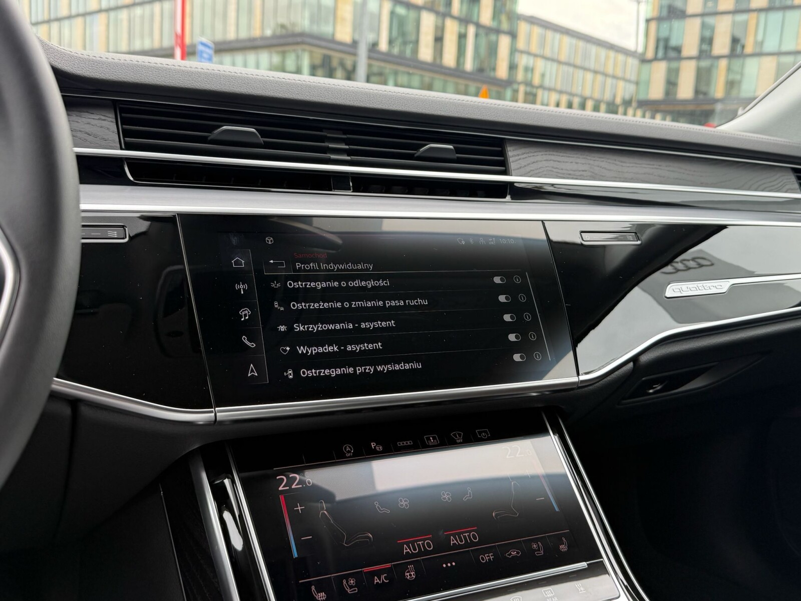 Audi A8 - zdjęcie 36