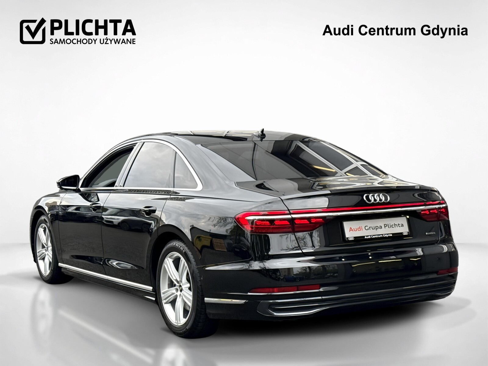 Audi A8 - zdjęcie 3