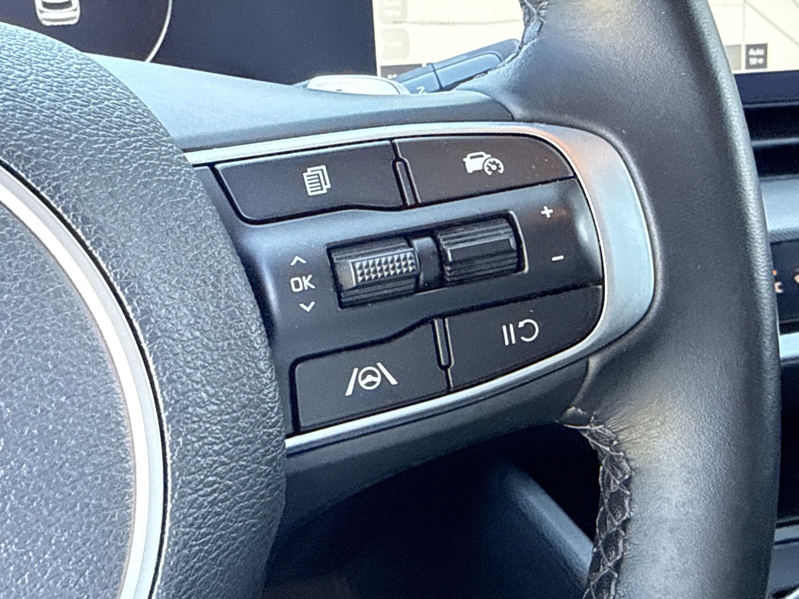 Kia Sportage - zdjęcie 18