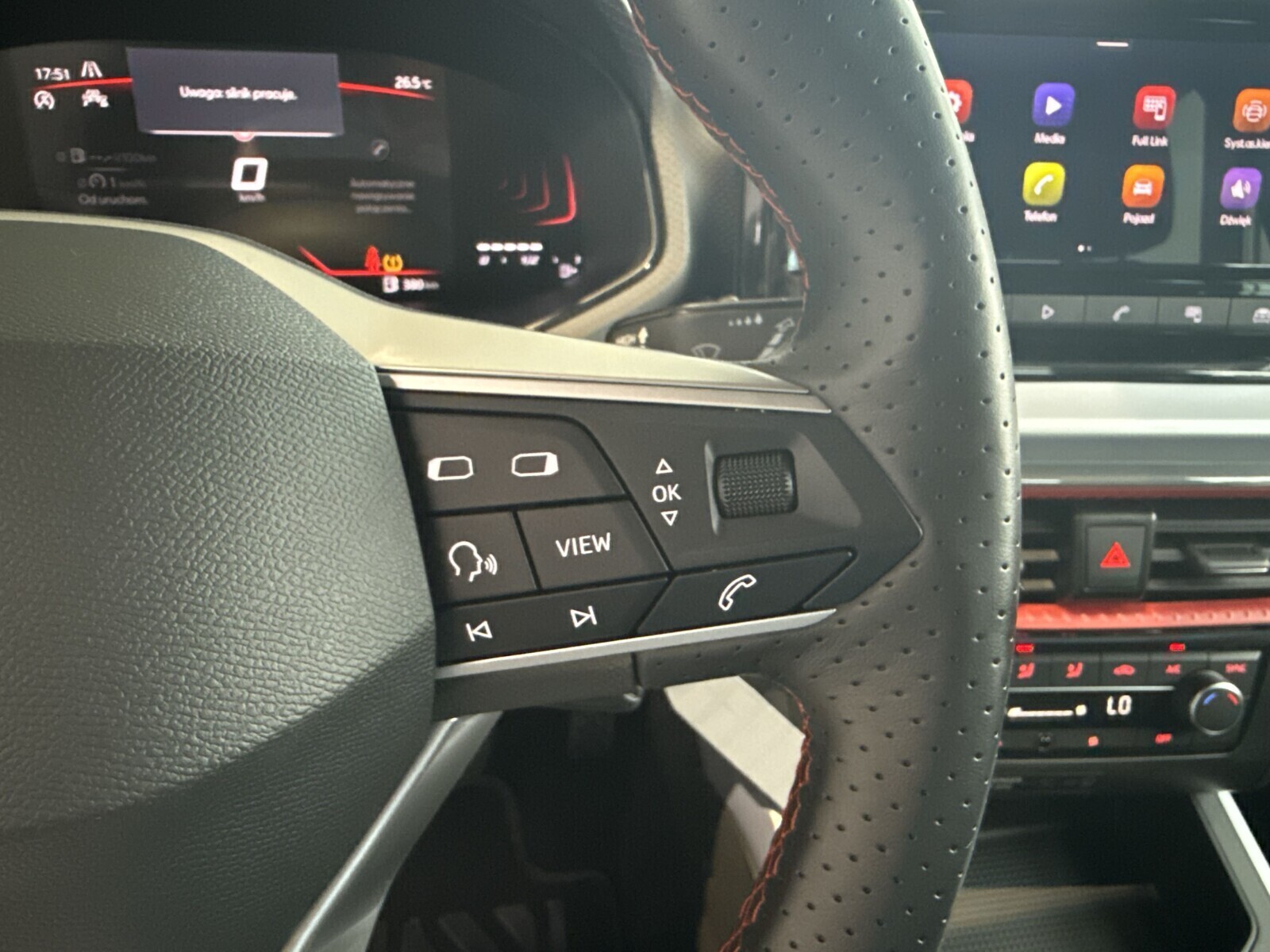 Seat Arona - zdjęcie 14