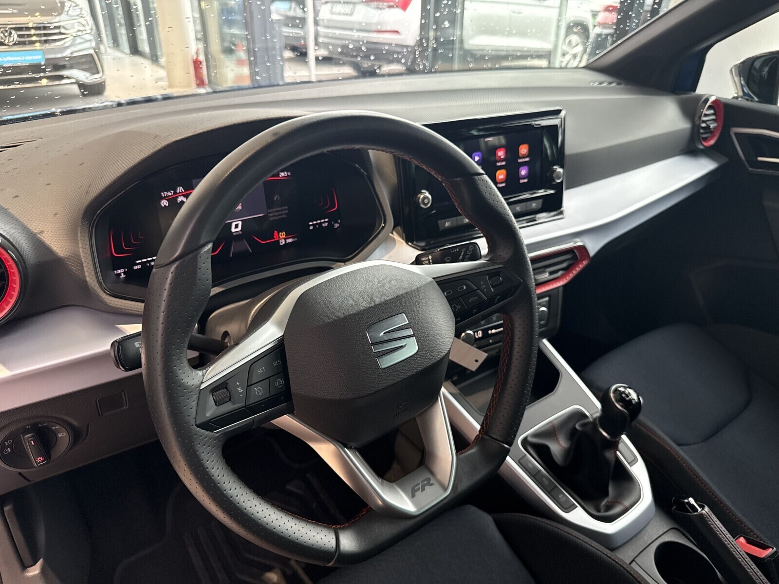 Seat Arona - zdjęcie 9