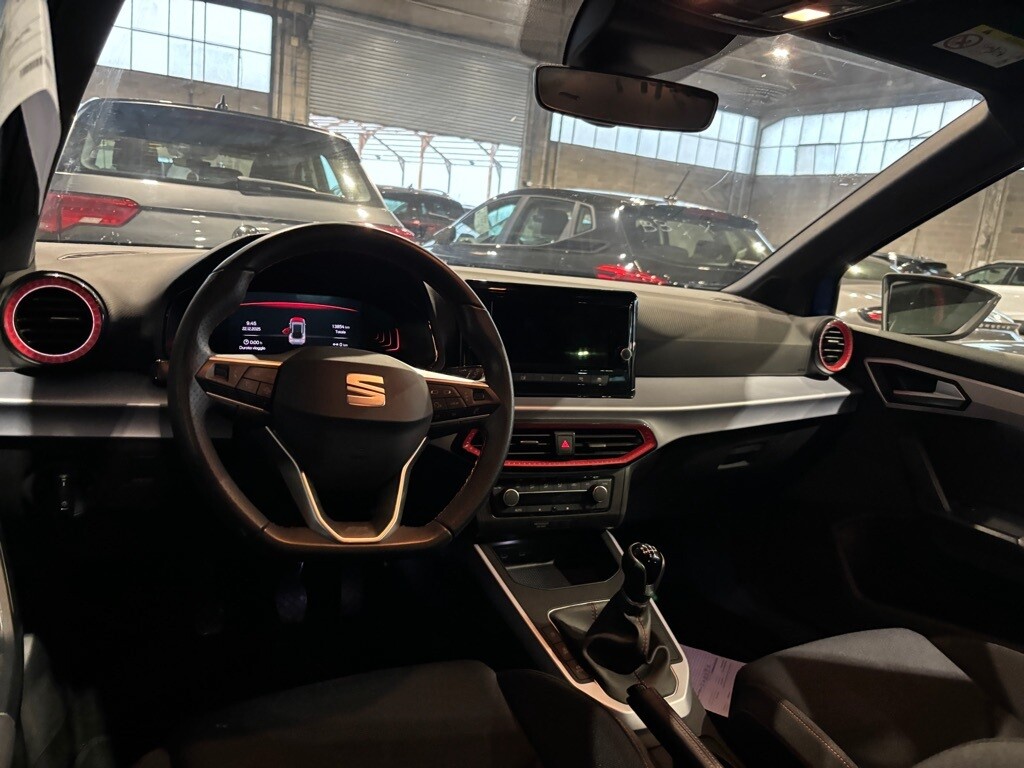 Seat Arona - zdjęcie 4