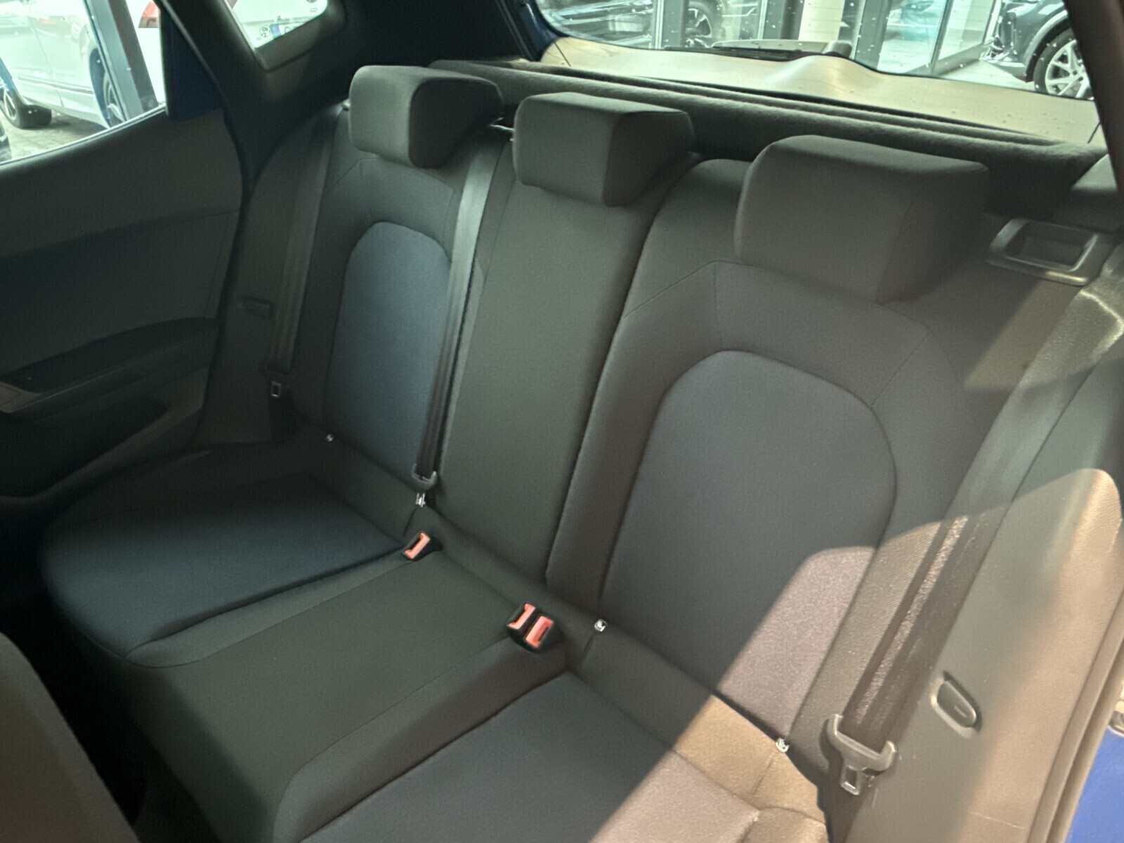 Seat Arona - zdjęcie 21
