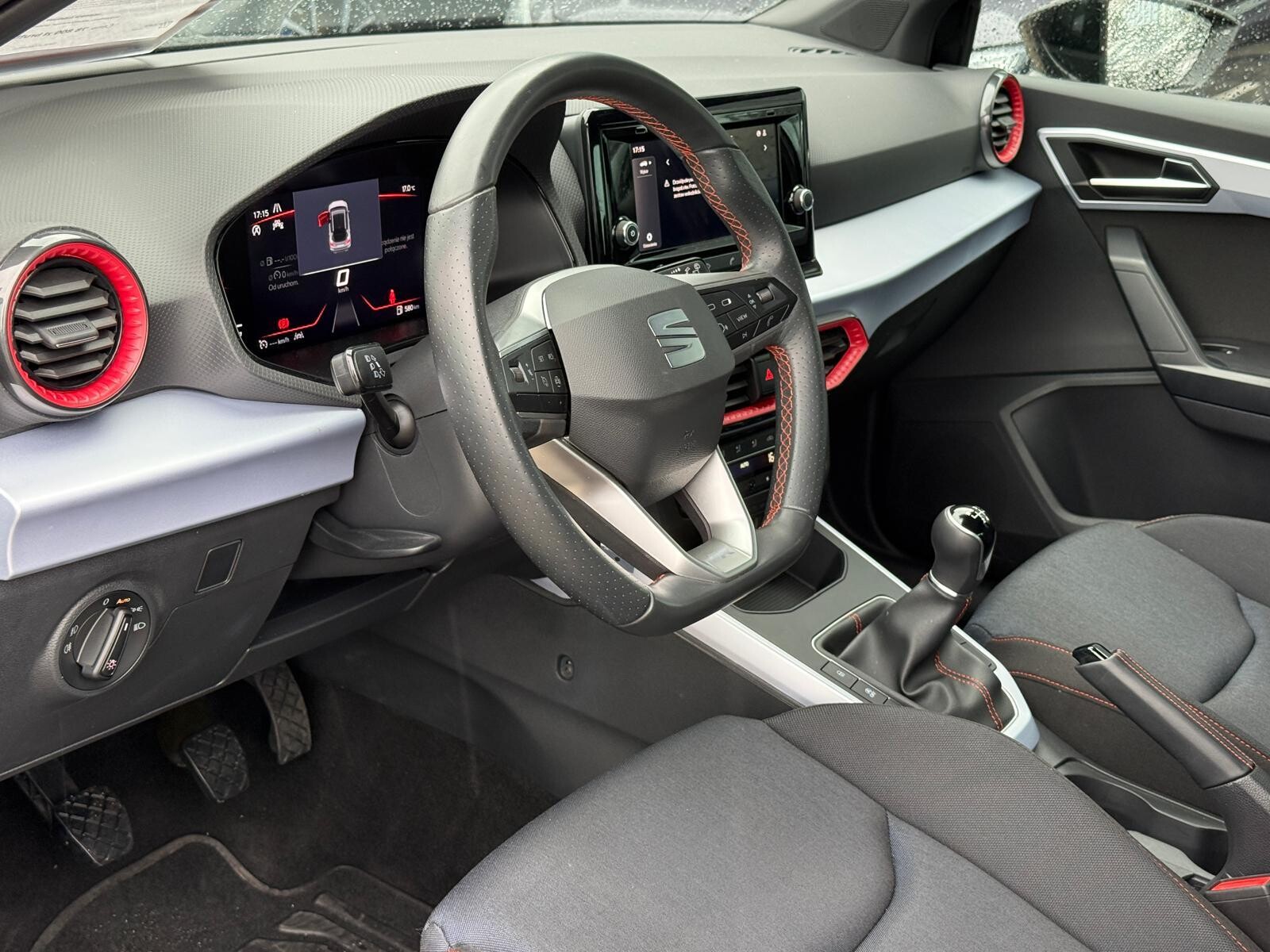 Seat Arona - zdjęcie 10