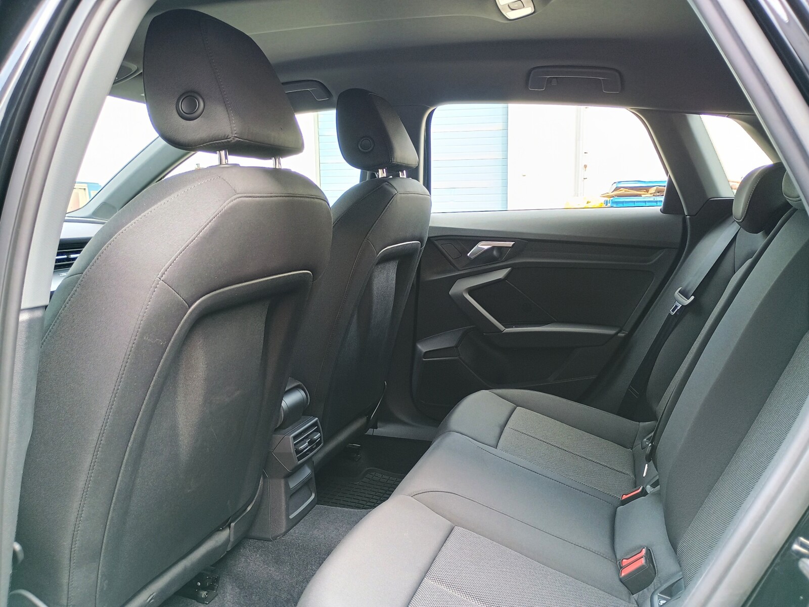 Audi A3 Sportback - zdjęcie 10