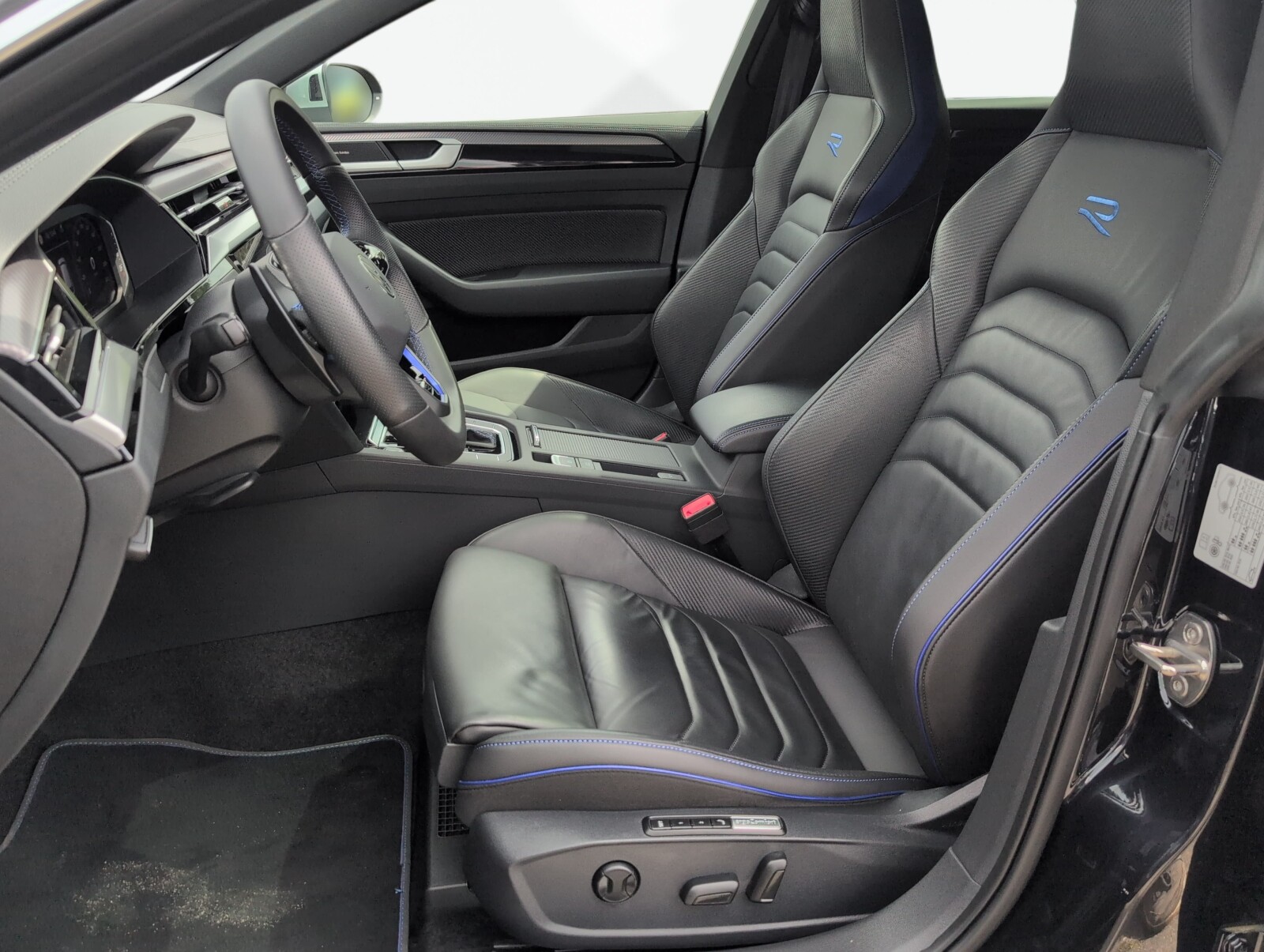 Volkswagen Arteon Shooting Brake - zdjęcie 19