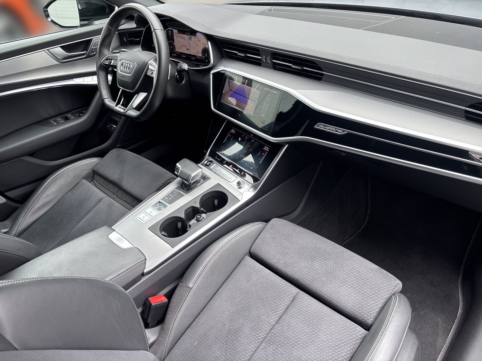 Audi A6 Avant - zdjęcie 35