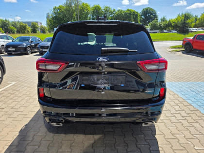 Ford Kuga PHEV ST-Line X 243KM