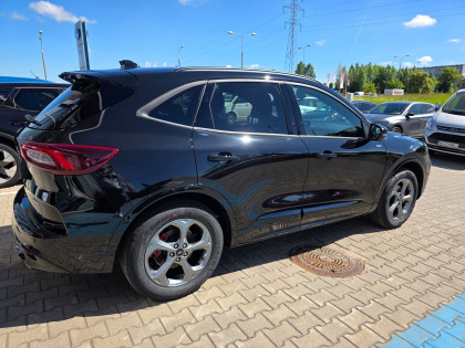 Ford Kuga PHEV ST-Line X 243KM