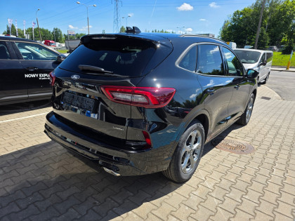 Ford Kuga PHEV ST-Line X 243KM