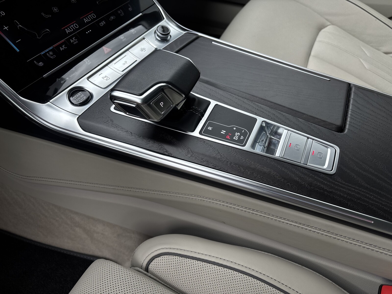 Audi A7 Sportback - zdjęcie 18