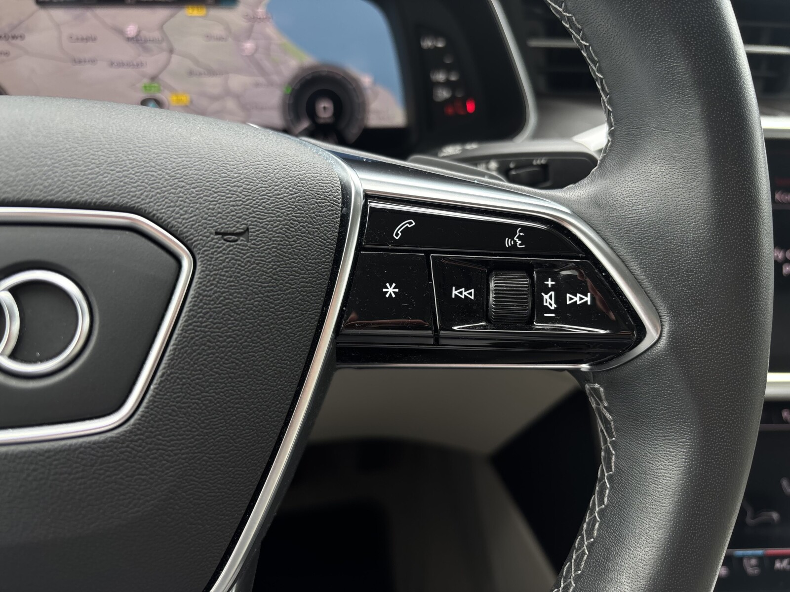 Audi A7 Sportback - zdjęcie 14
