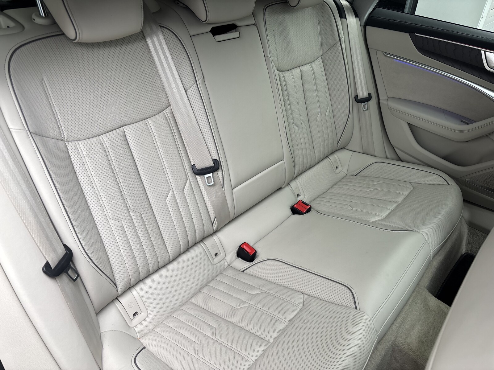 Audi A7 Sportback - zdjęcie 34
