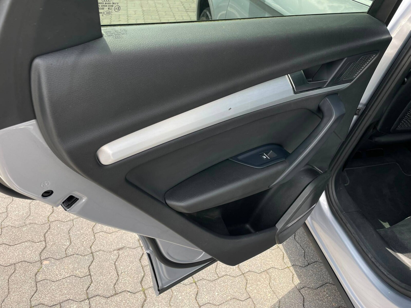Audi Q5 Sportback - zdjęcie 10