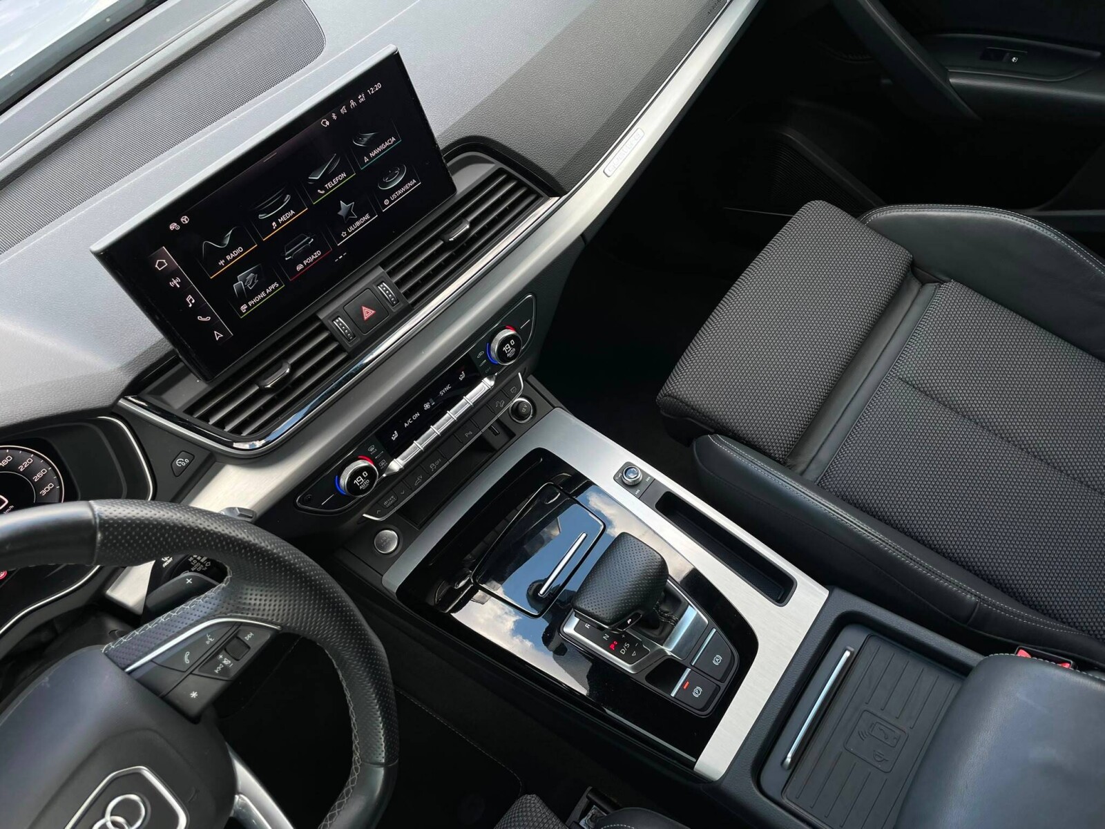 Audi Q5 Sportback - zdjęcie 34