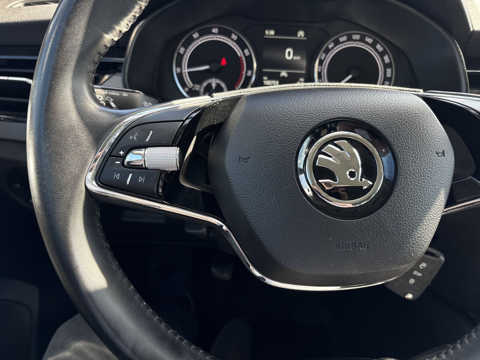 Škoda Kamiq - zdjęcie 17