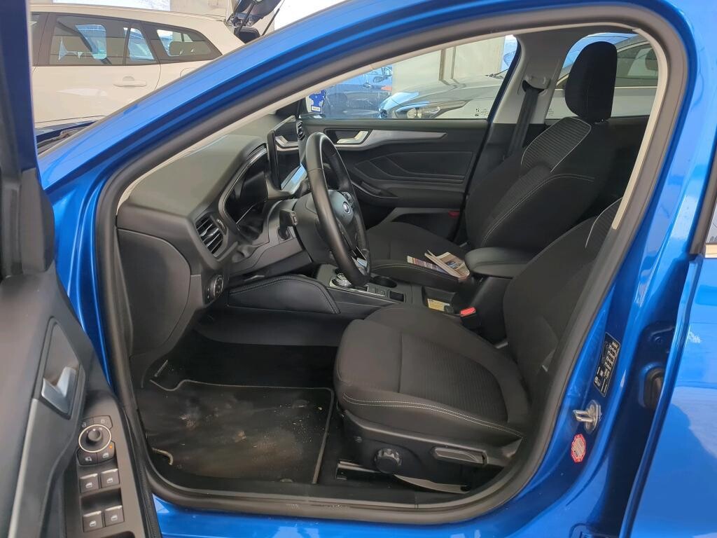 Ford Focus - zdjęcie 3