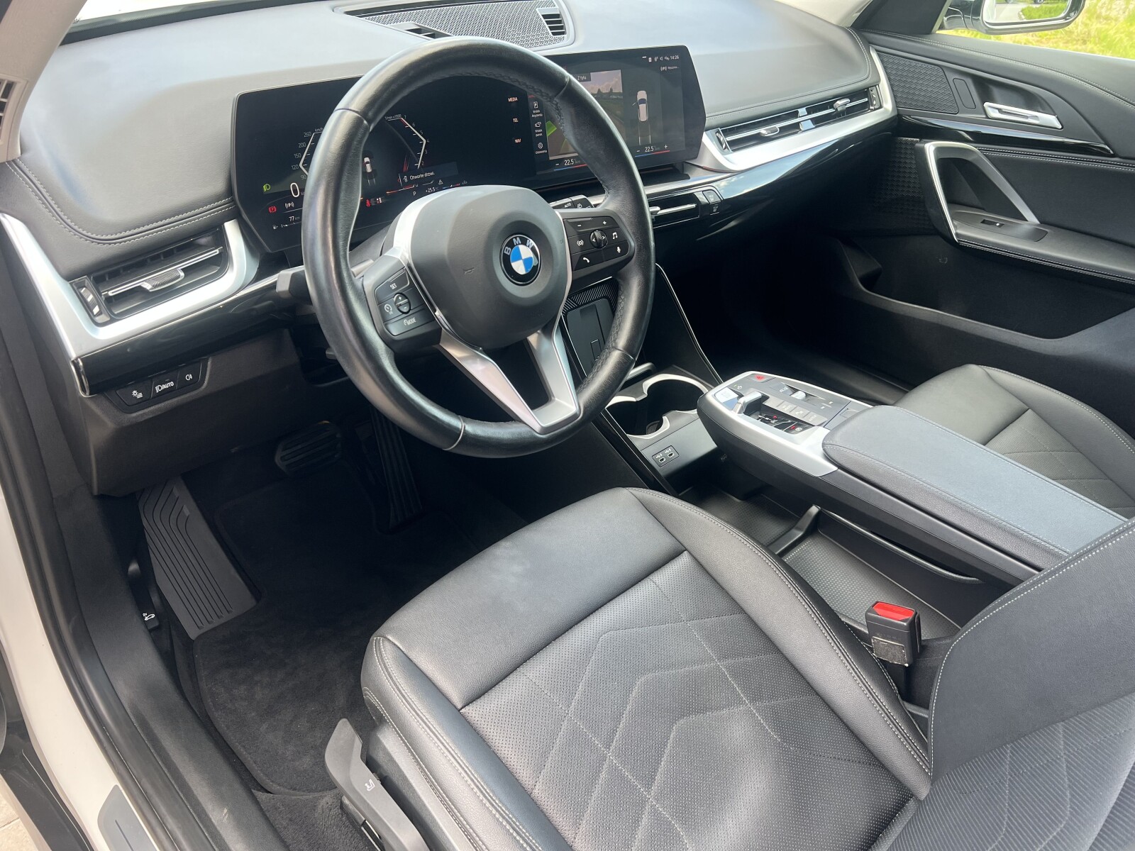 BMW X1 - zdjęcie 14