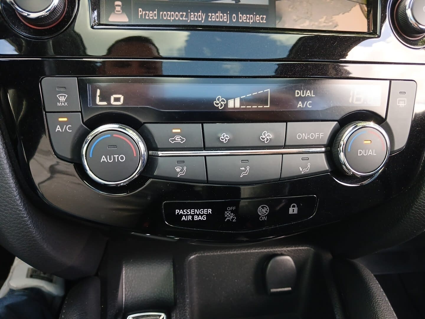 Nissan Qashqai - zdjęcie 11