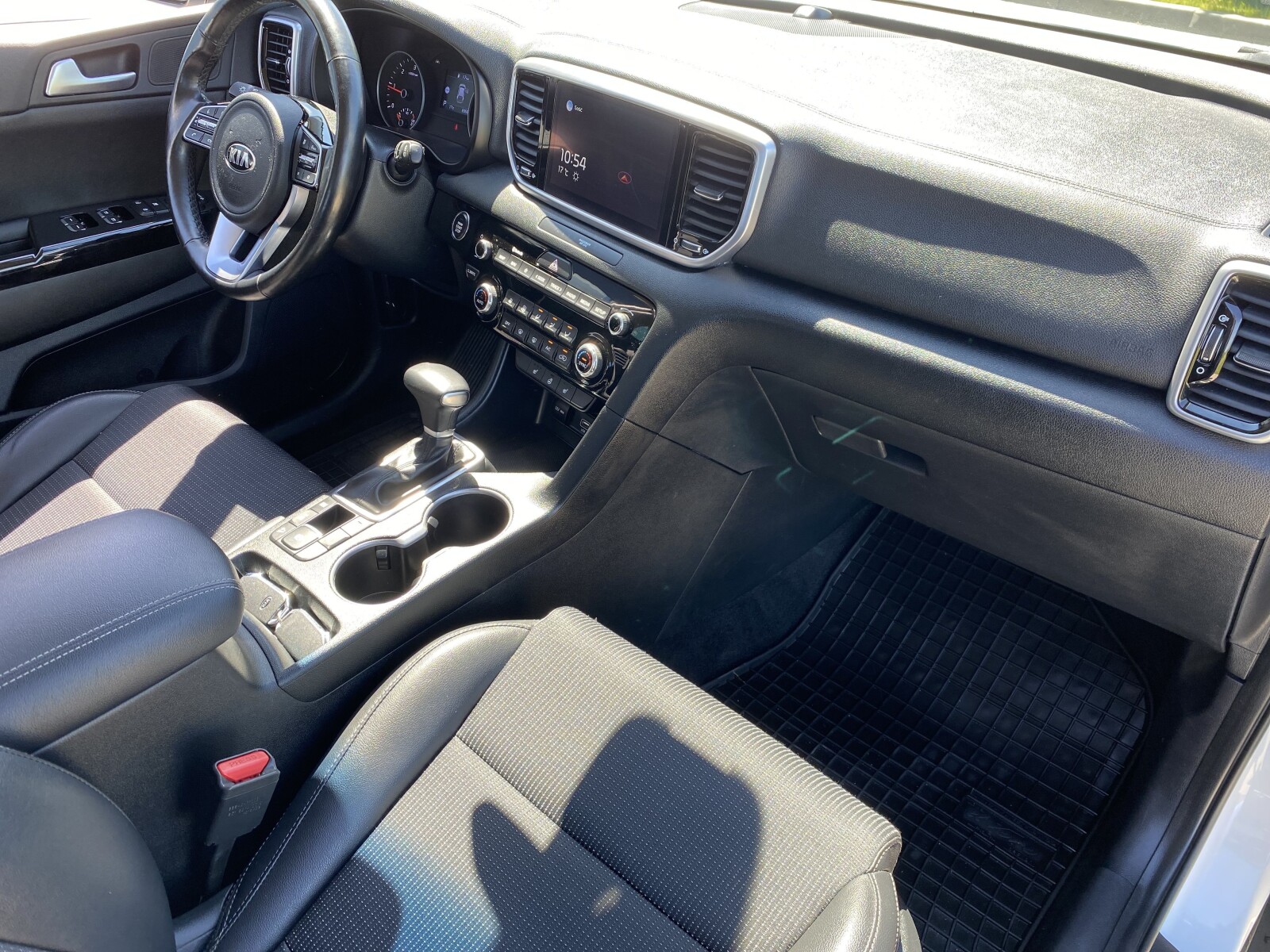 Kia Sportage - zdjęcie 17