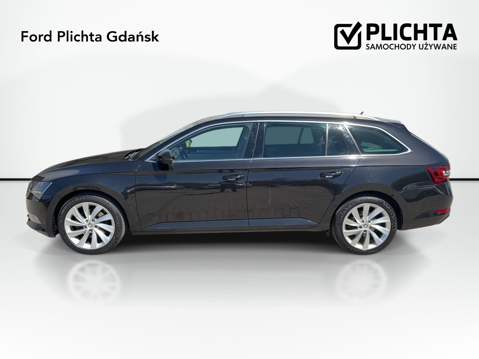 Škoda Superb Combi - zdjęcie 8