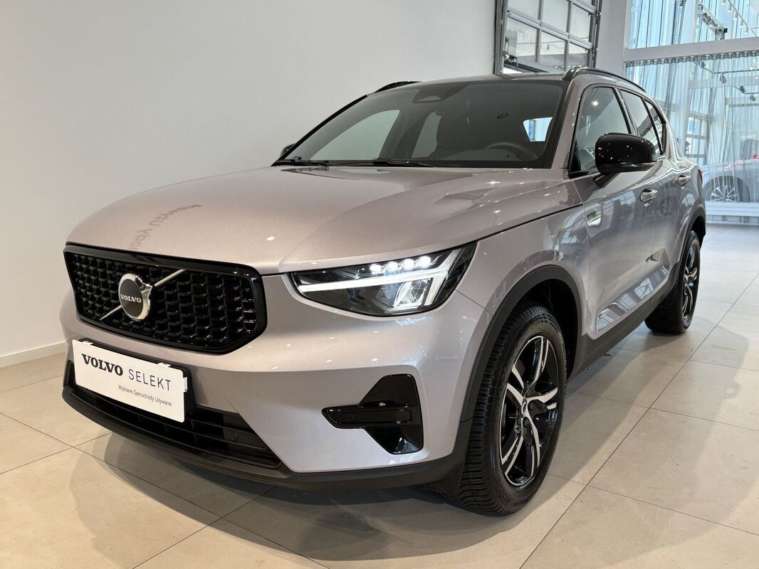 Volvo XC 40 - zdjęcie 8