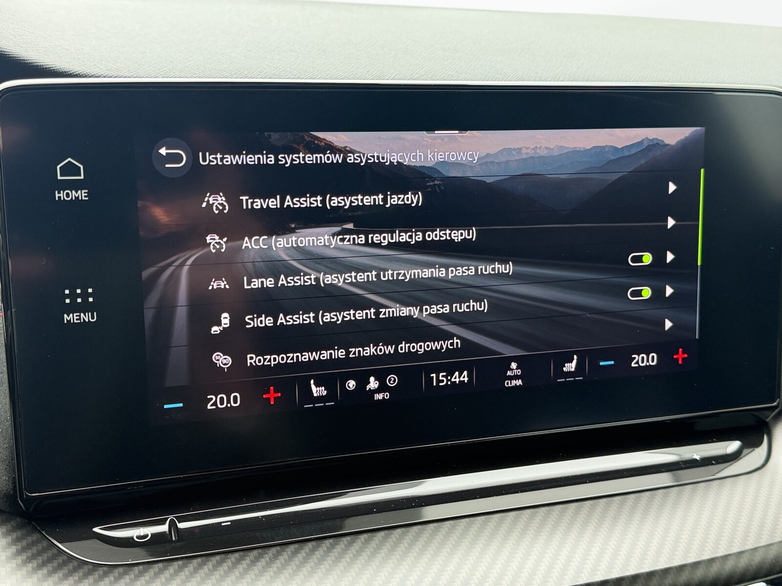Škoda Octavia Combi - zdjęcie 37