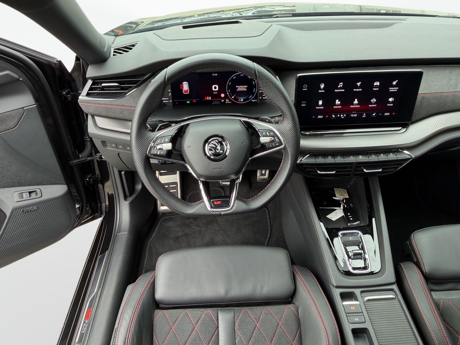Škoda Octavia Combi - zdjęcie 26