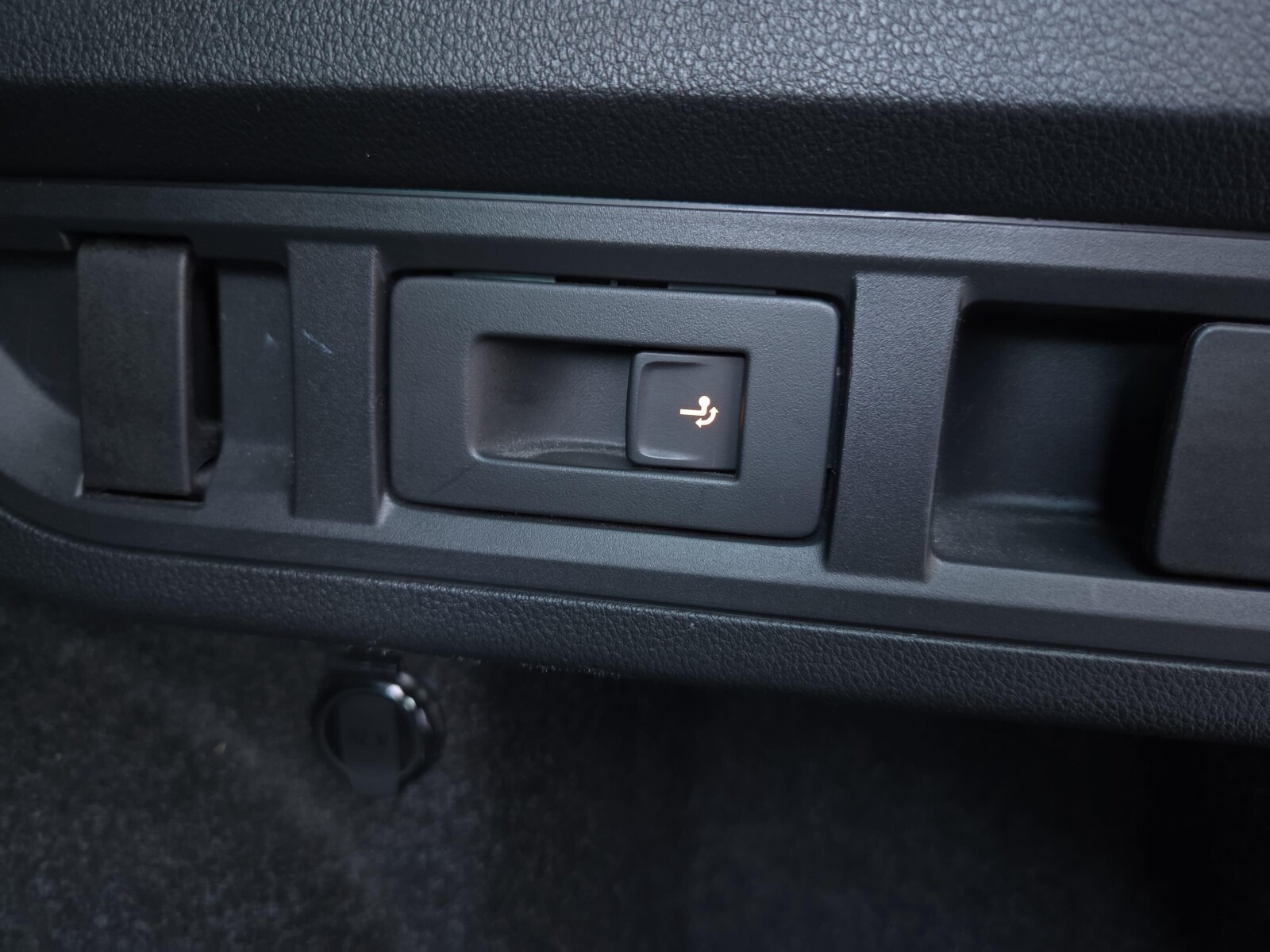 Škoda Octavia Combi - zdjęcie 31