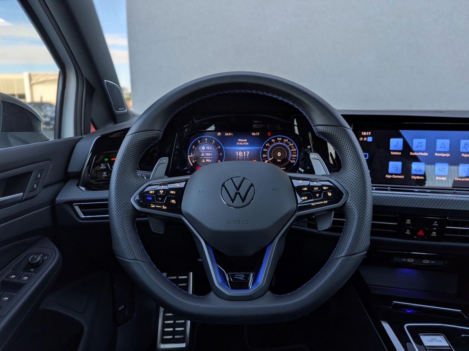 Volkswagen Golf - zdjęcie 16