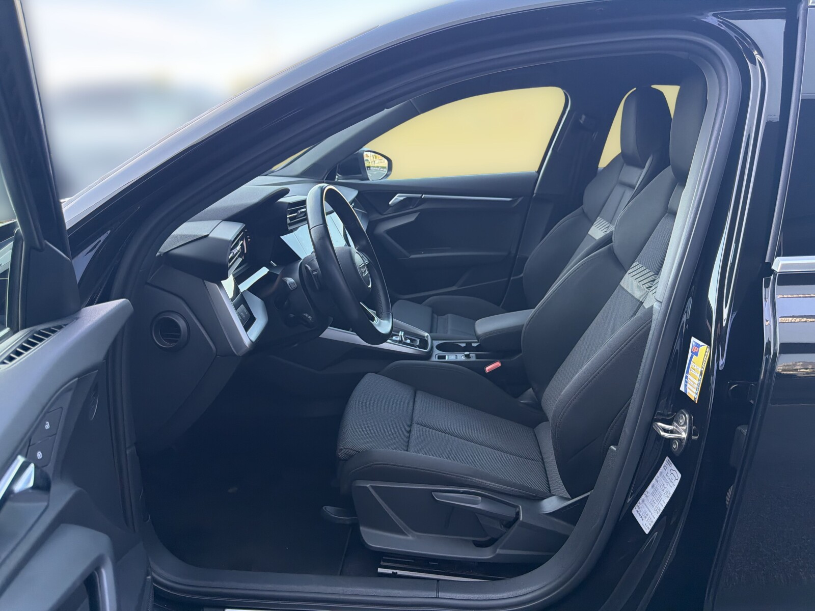 Audi A3 Sportback - zdjęcie 12